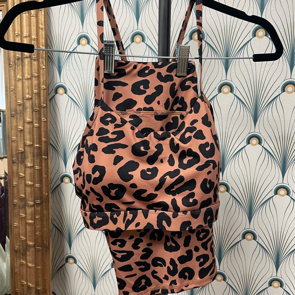 WorkOut Set • Shorts & Sports Bra